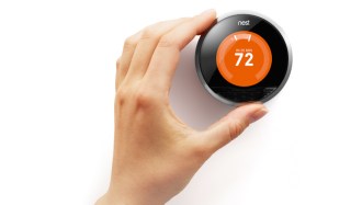 02-nest-thermostat